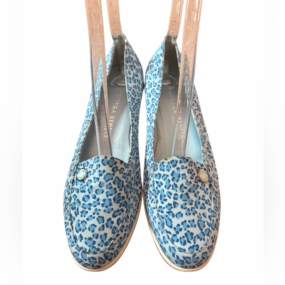 Bottega Veneta Made in Italy Blue Leopard Fabric Slip On Loafers Women’s Sz 8 - Picture 13 of 13